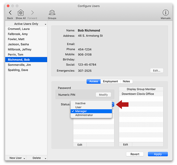 Changing the user status selection in time tracking software